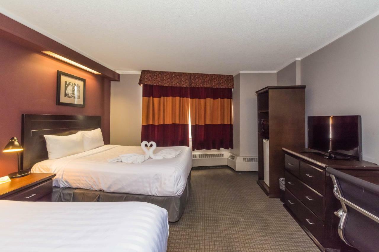 Coliseum Inn Edmonton Buitenkant foto